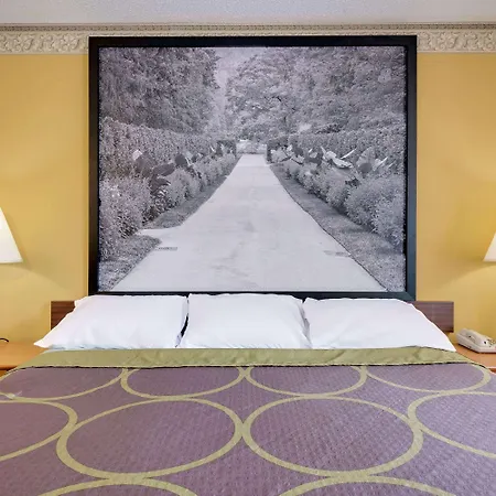 Super 8 By Wyndham Allentown-3